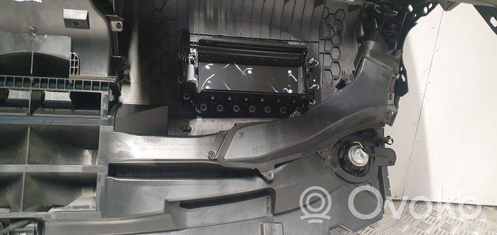 Audi Q7 4L Tableau de bord 4L1857067