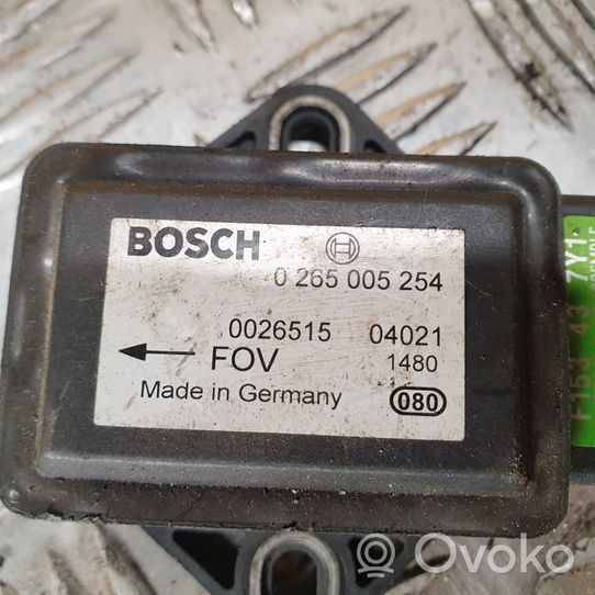 Mazda RX8 ESP Drehratensensor Querbeschleunigungssensor F153437Y1