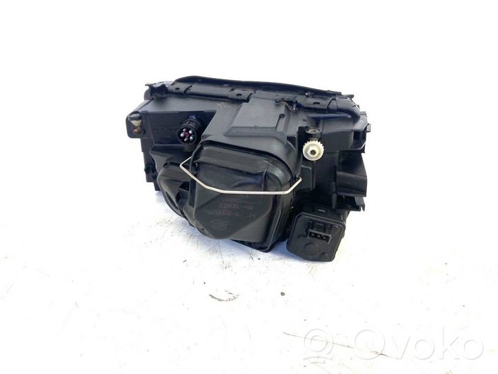 Audi A8 S8 D4 4H Lampa przednia 4A0941295