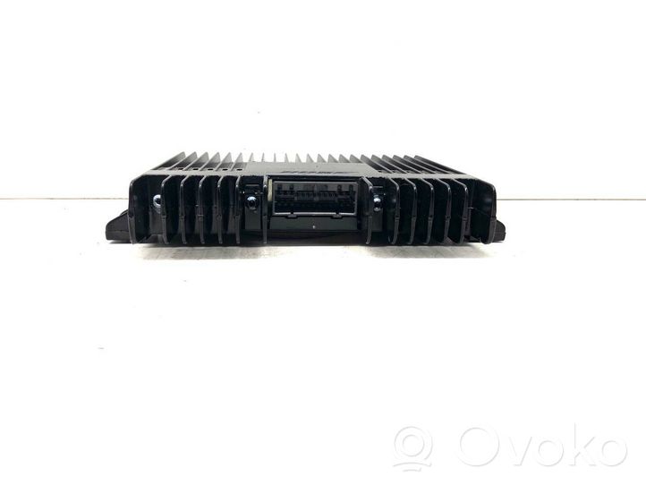 Audi A4 S4 B5 8D Amplificateur de son 182622