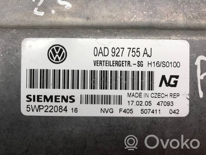 Audi A6 S6 C6 4F Pavarų dėžės reduktorius (razdatkės) valdymo blokas 0AD927755AJ