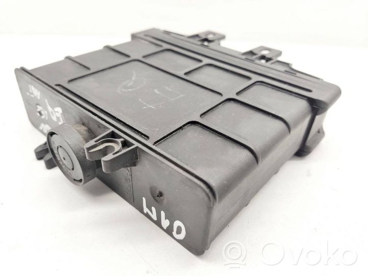Audi A6 S6 C6 4F Gearbox control unit/module 01M927733EQ