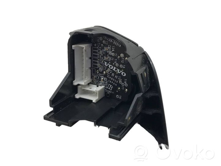 Volvo S60 Pulsanti/interruttori sul volante 1914290021A