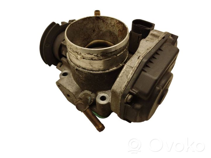 Volkswagen Bora Clapet d'étranglement 06A133064H