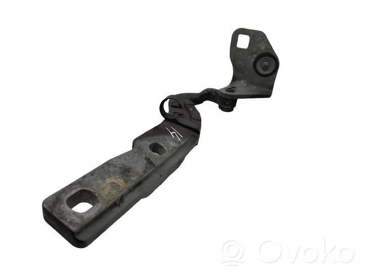 Audi A2 Tailgate/trunk/boot hinge 8Z0827300E