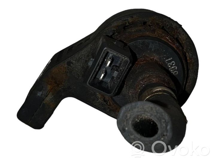 Volkswagen Touareg I Pompe à carburant Webasto 221000500400