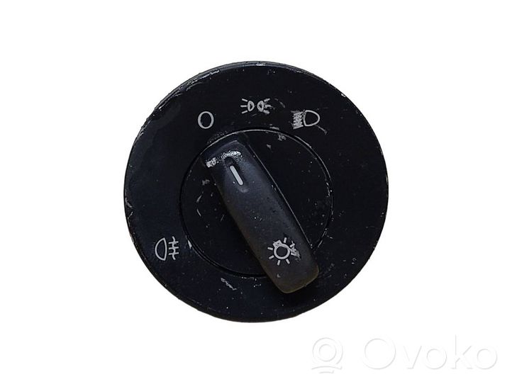 Skoda Octavia Mk2 (1Z) Light switch 1Z0941431B