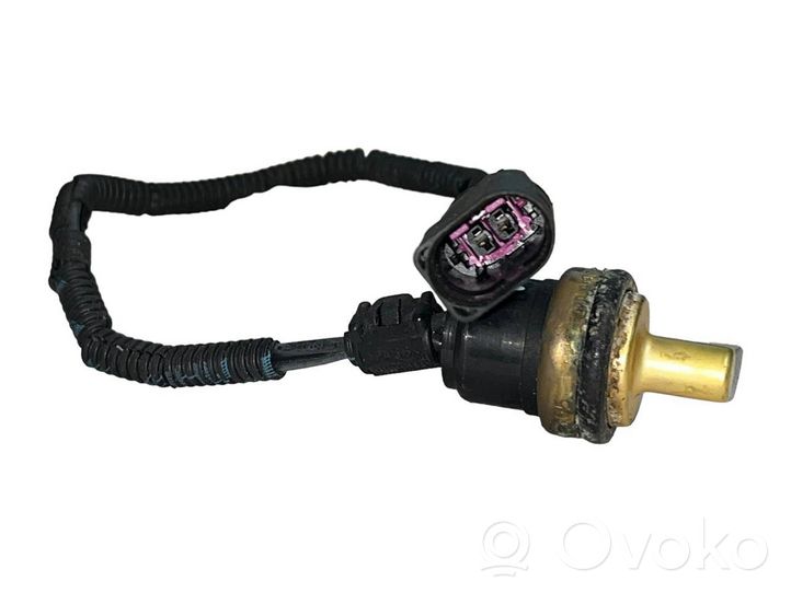 Volkswagen Touareg I Coolant temperature sensor 070919501B