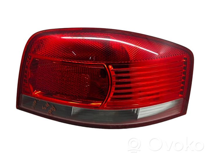 Audi A3 S3 A3 Sportback 8P Lampa tylna 8P0945096A