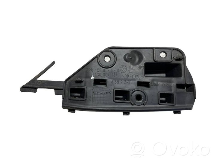 Volkswagen Eos Front bumper mounting bracket 1Q0807050A