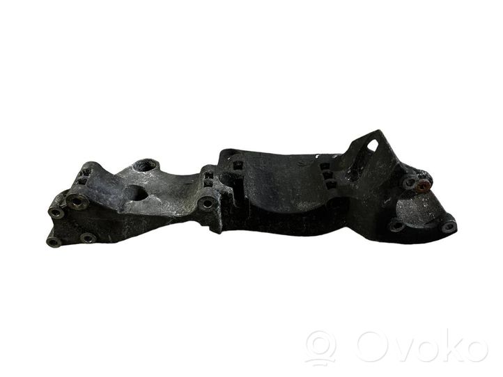 Audi A3 S3 8L Support de générateur / alternateur 045903143C