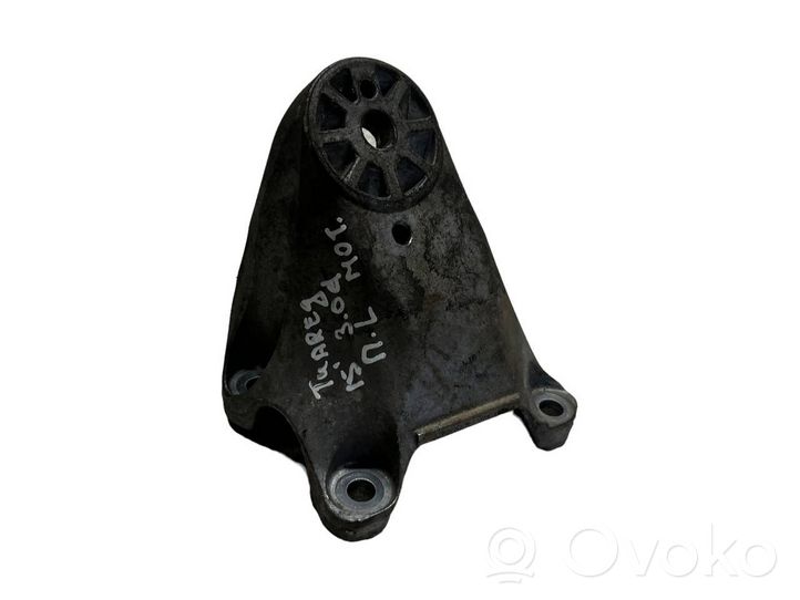 Volkswagen Touareg II Support, suspension du moteur 7L8199307K