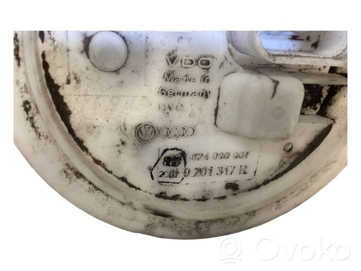 Audi A4 S4 B7 8E 8H Sensore di livello del carburante 8E0201317R