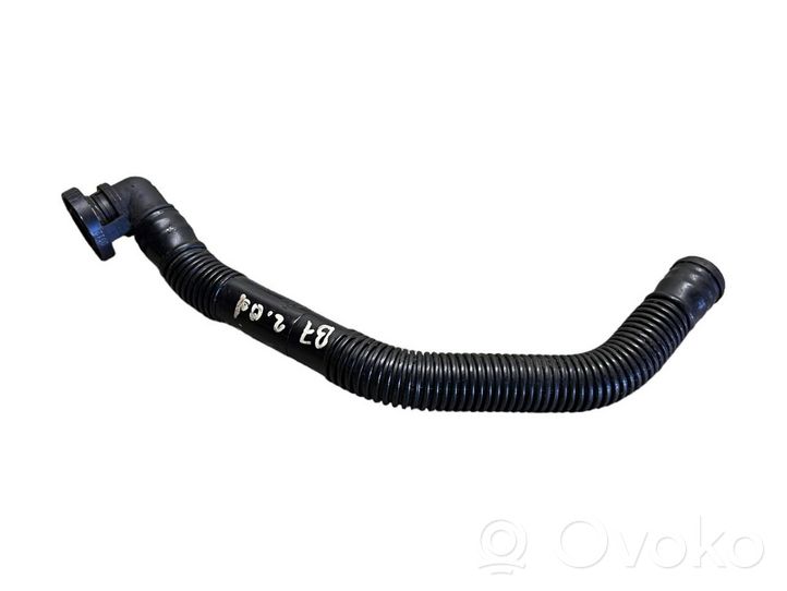 Volkswagen PASSAT B7 Breather hose/pipe 1K0129637D