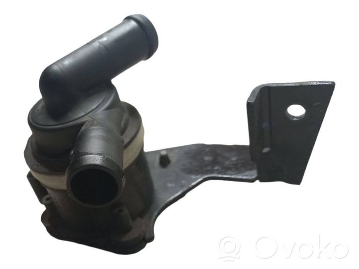 Audi A5 8T 8F Pompa elettrica dell’acqua/del refrigerante ausiliaria 03l965561A