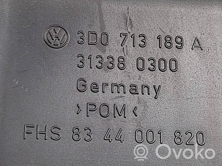 Volkswagen PASSAT B7 Ramka drążka zmiany biegów 3D0713109A