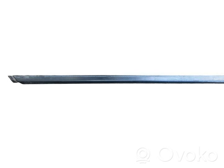 Volkswagen Touareg I Side skirt front trim 7L0853537C