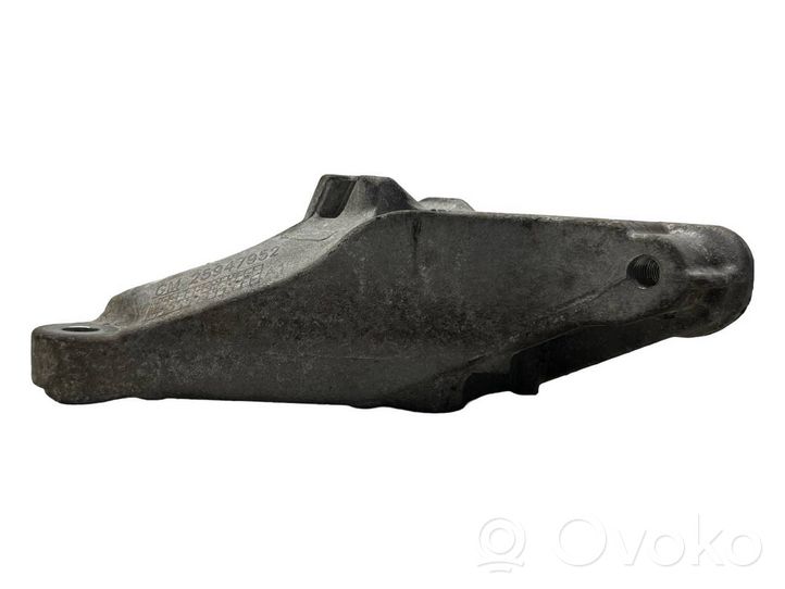 Opel Mokka Engine mounting bracket 25947952