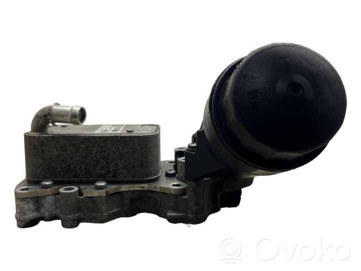 Mercedes-Benz E AMG W212 Supporto di montaggio del filtro dell’olio A6511800665