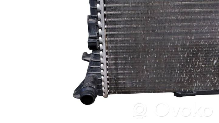 Audi A5 8T 8F Radiateur de refroidissement 8K0121251R