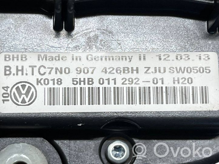 Volkswagen Touran II Panel klimatyzacji 7N0907426BH