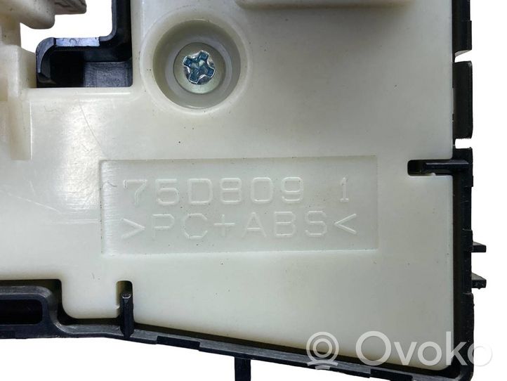 Toyota Prius (XW30) Przycisk świateł awaryjnych 75D8091