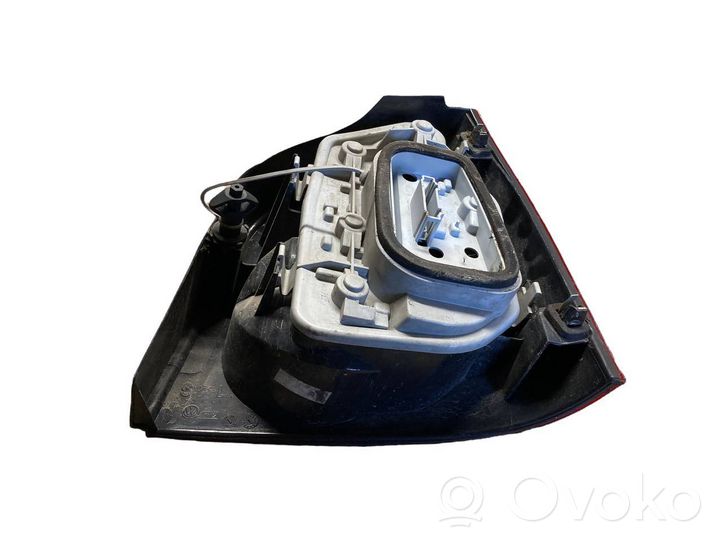 Volkswagen Polo Lampa tylna 6Q6945257A