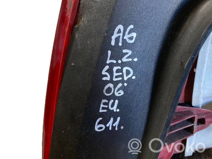 Audi A6 S6 C6 4F Galinis žibintas kėbule 4F5945095L