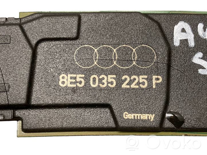 Audi A4 S4 B7 8E 8H Amplificatore antenna 8E5035225P