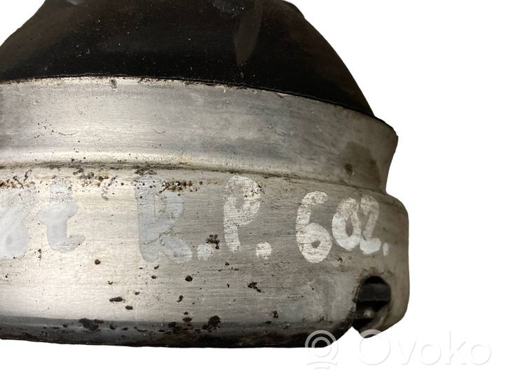 Audi A4 S4 B6 8E 8H Dzinēja spilvens 8E0199382AH