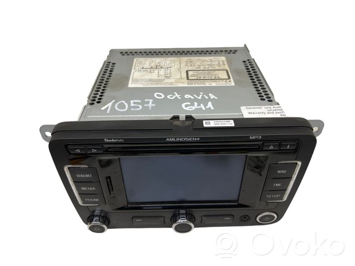 Skoda Octavia Mk2 (1Z) Radio/CD/DVD/GPS-pääyksikkö 3T0035192B