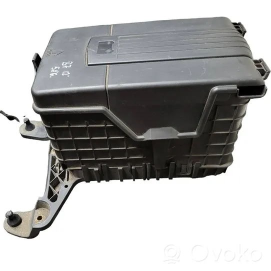 Volkswagen PASSAT B7 Support boîte de batterie 1K0915333