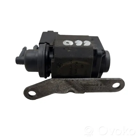 Volkswagen Touareg II Turboahtimen magneettiventtiili 059906609D