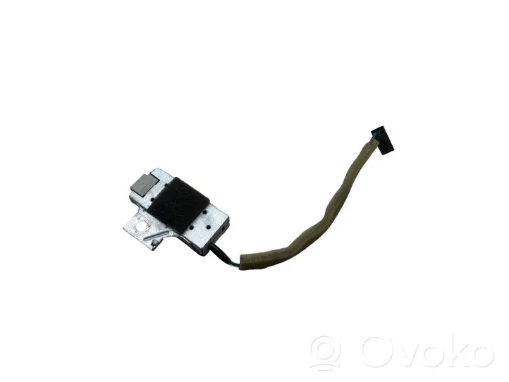 Infiniti Q50 Amplificateur d'antenne 282314GR1A