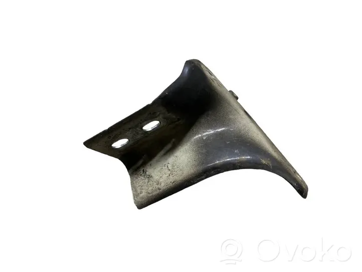 Skoda Roomster (5J) Supporto di montaggio del parafango 5J0821141A