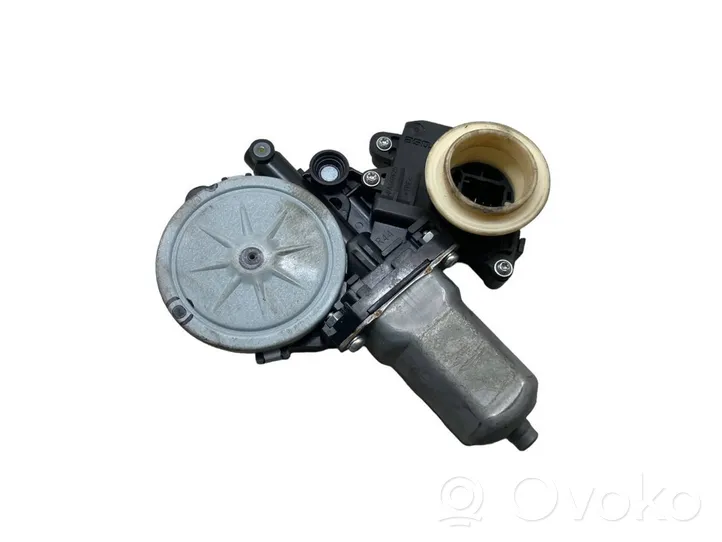 Toyota Verso Moteur de lève-vitre de porte avant 698100F020