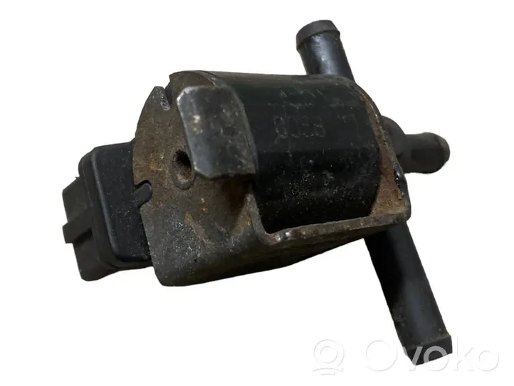 Audi TT Mk1 Turboahtimen magneettiventtiili 058906283F