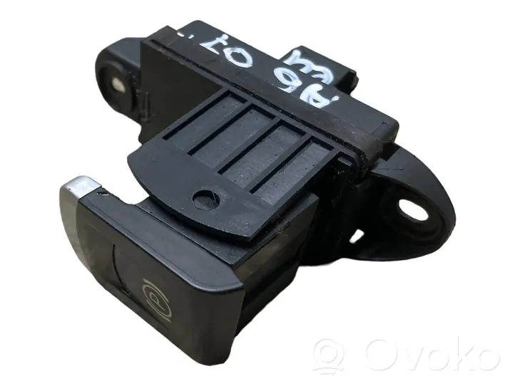 Audi A6 S6 C6 4F Interruptor del freno de mano/estacionamiento 4F1927225