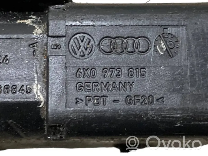 Volkswagen PASSAT B5.5 Vaihteenvalitsin (käytetyt) 0501211612