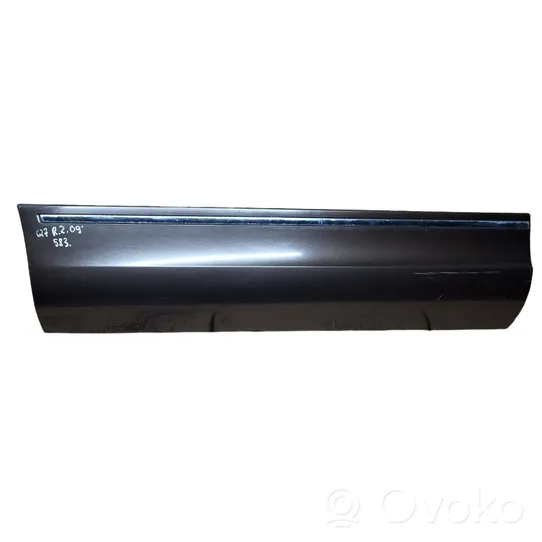 Audi Q7 4L Takaoven lista (muoto) 4L0853970H