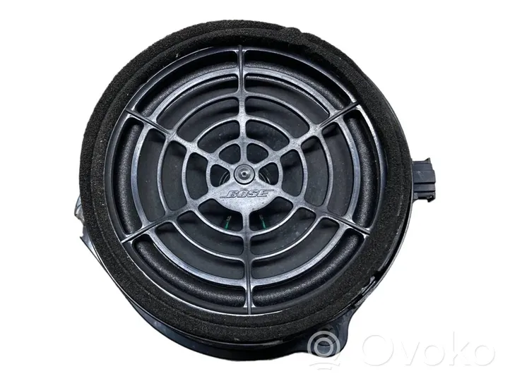 Audi Q7 4L Garsiakalbis (-iai) galinėse duryse 4F0035415B