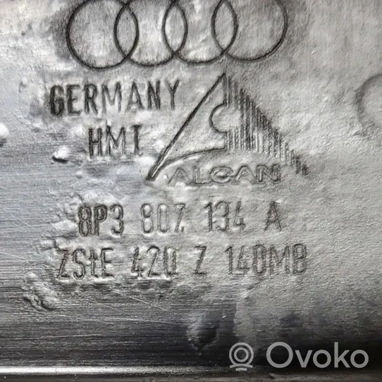 Audi A3 S3 8P Poprzeczka zderzaka przedniego 8P0807113B