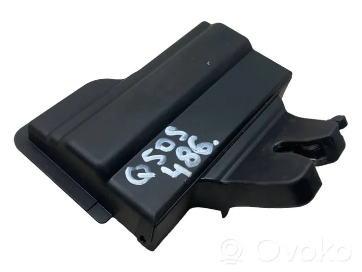 Infiniti Q50 Blocco/chiusura/serratura del portellone posteriore/bagagliaio 