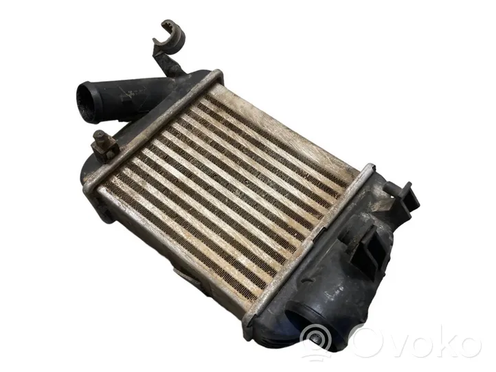 Audi A4 S4 B7 8E 8H Chłodnica powietrza doładowującego / Intercooler 8E0145805P