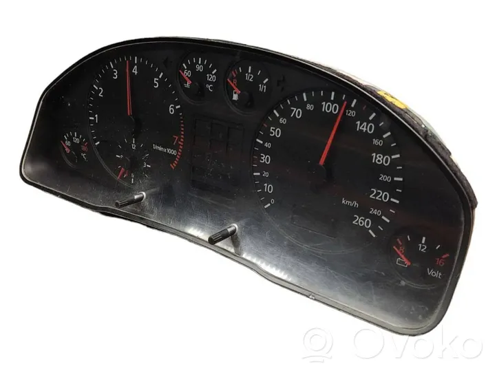 Audi A6 S6 C5 4B Compteur de vitesse tableau de bord 4B0919860F