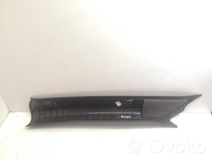 Mercedes-Benz E C207 W207 Rivestimento montante (A) A2076902825