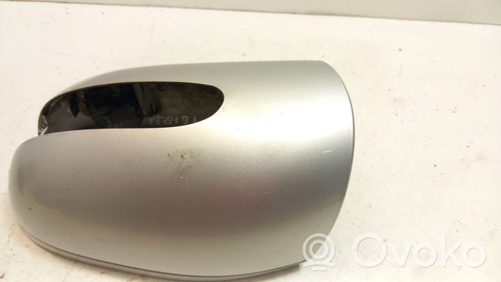 Mercedes-Benz E W211 Copertura in plastica per specchietti retrovisori esterni A2038100564