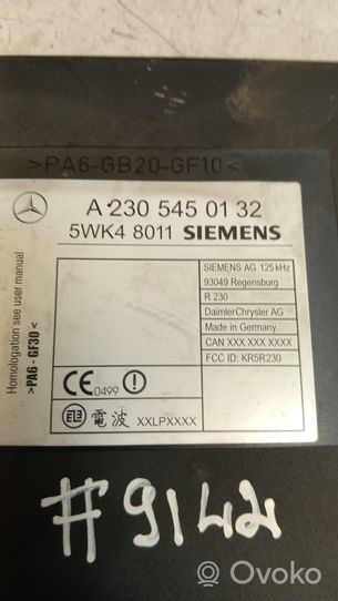 Mercedes-Benz SL R230 Beraktės sistemos KESSY (keyless) valdymo blokas/ modulis A2305450132