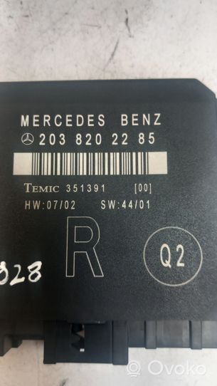 Mercedes-Benz C W203 Sterownik / Moduł drzwi A2038202285