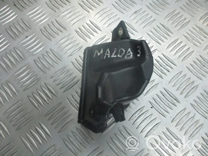 Mazda 3 I Tuyau de reniflard 
